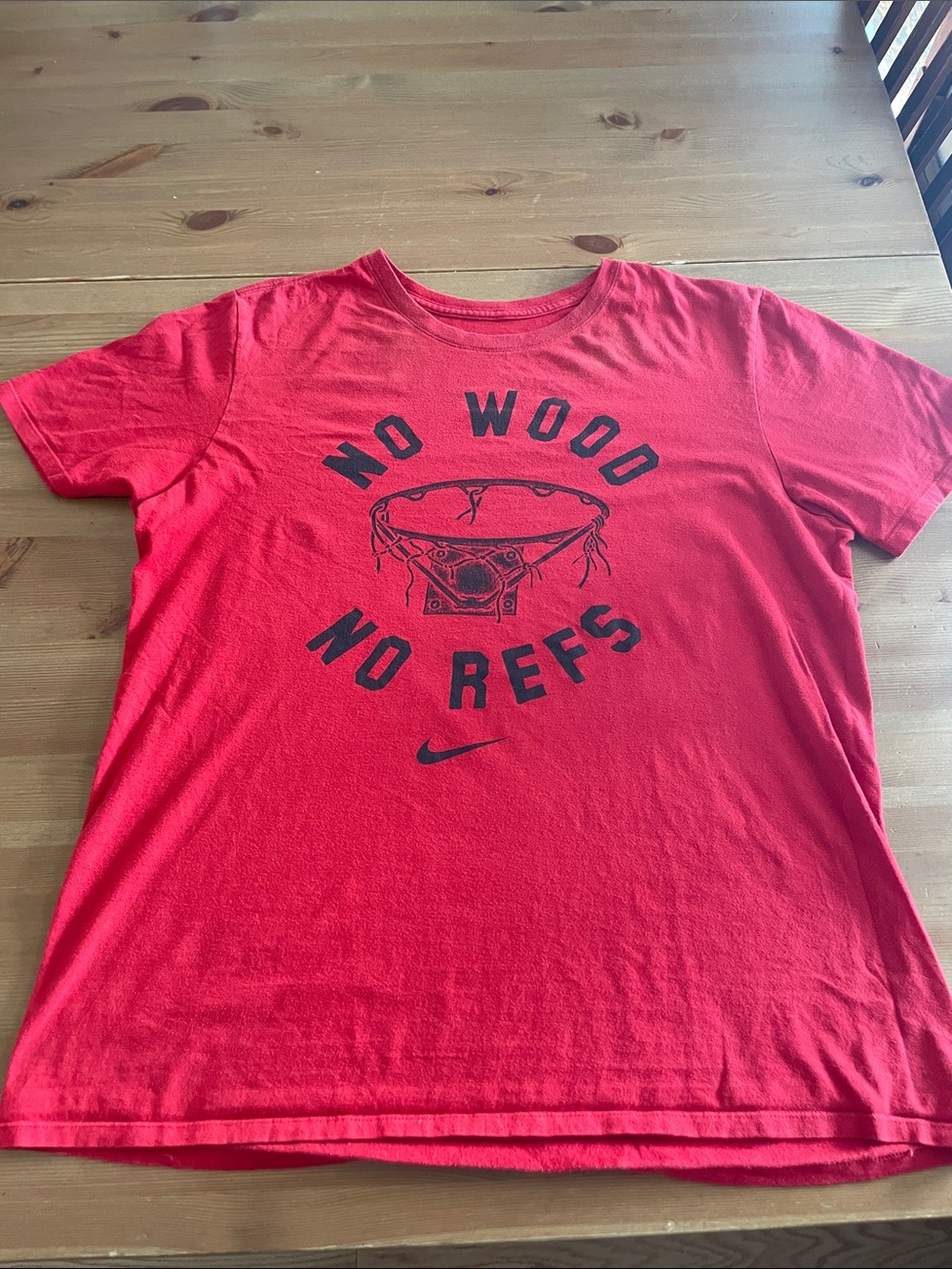 T-shirt with basketball graphic